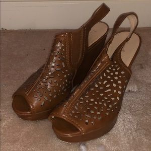 Brown wedges